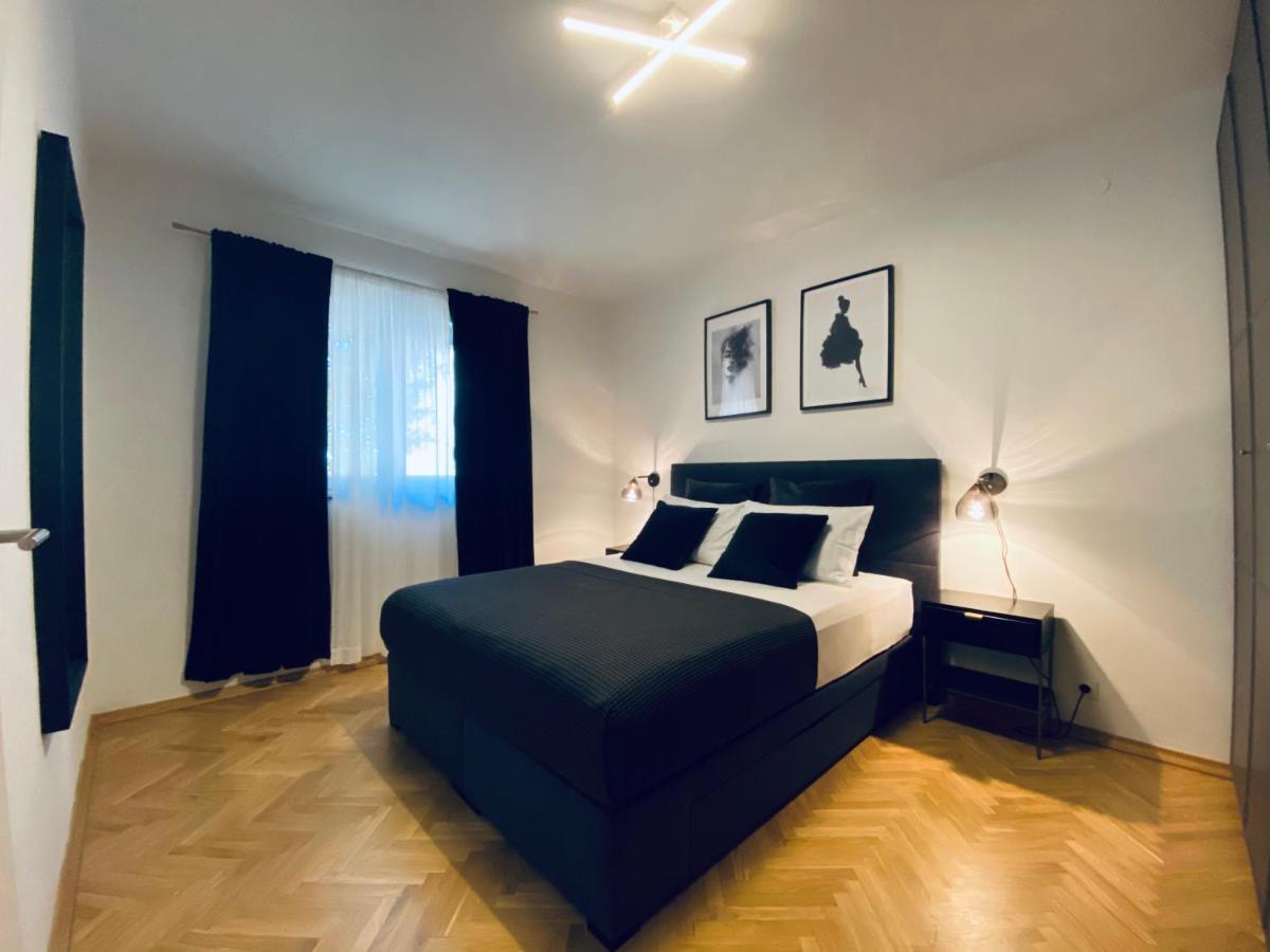 Cirjak Apartments Biograd Na Moru Exterior photo