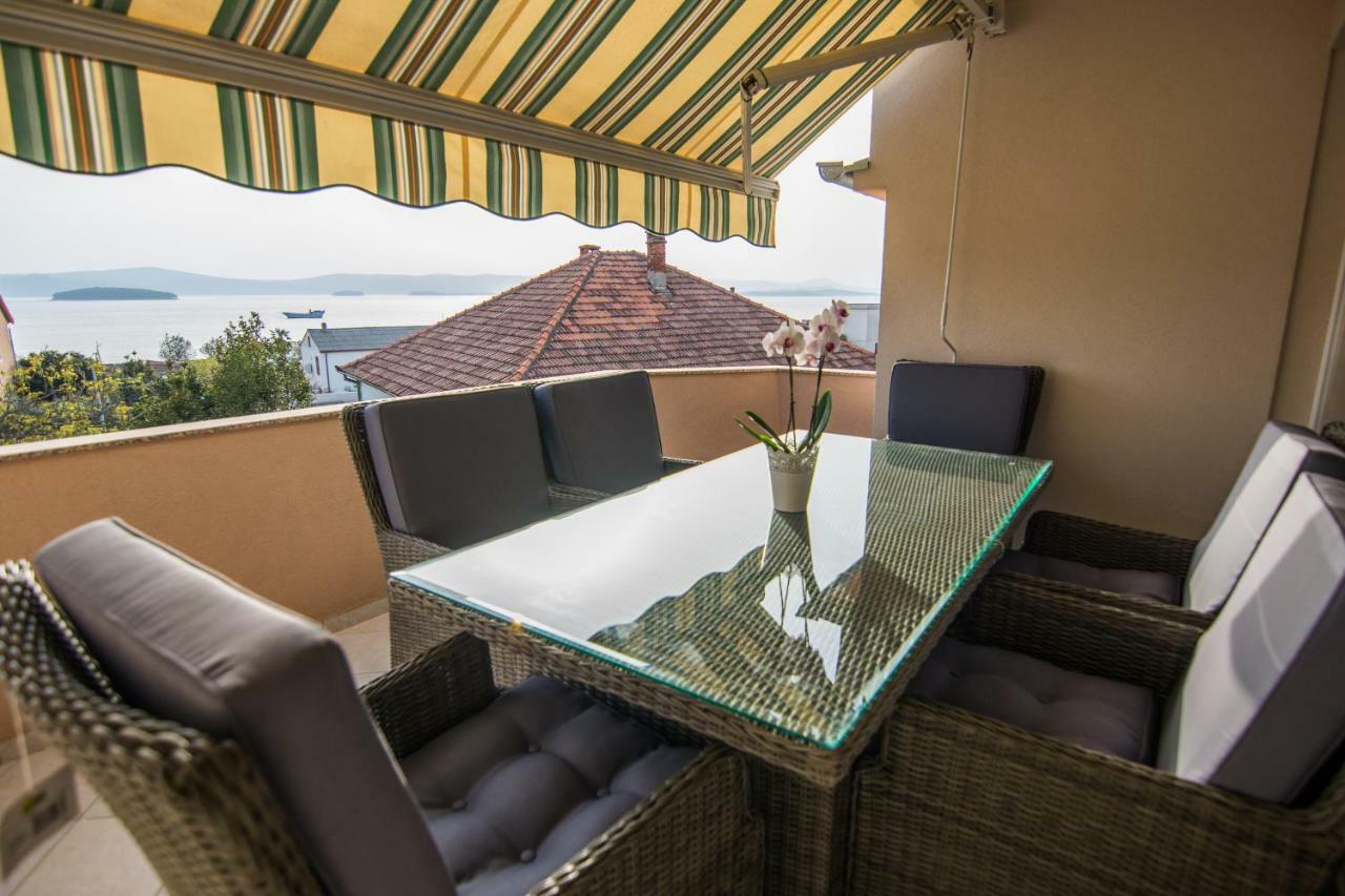 Cirjak Apartments Biograd Na Moru Exterior photo