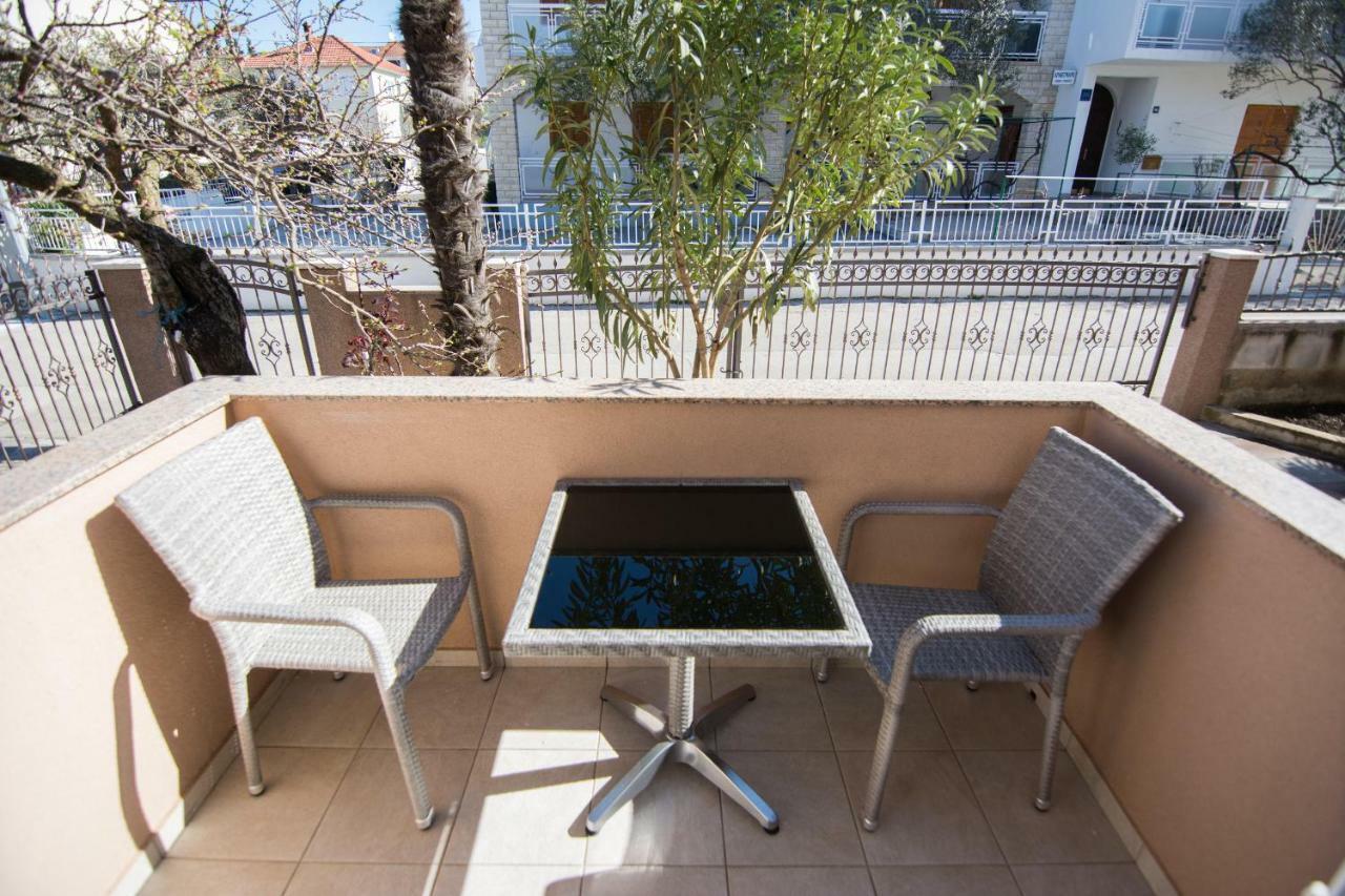 Cirjak Apartments Biograd Na Moru Exterior photo
